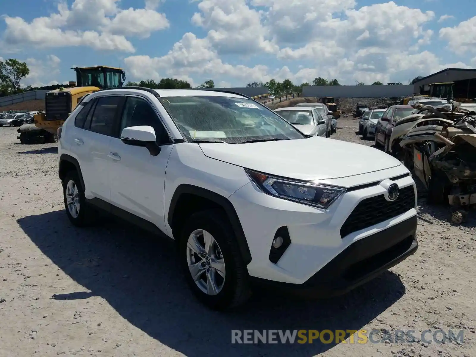 1 Photograph of a damaged car 2T3W1RFV4KW034908 TOYOTA RAV4 2019