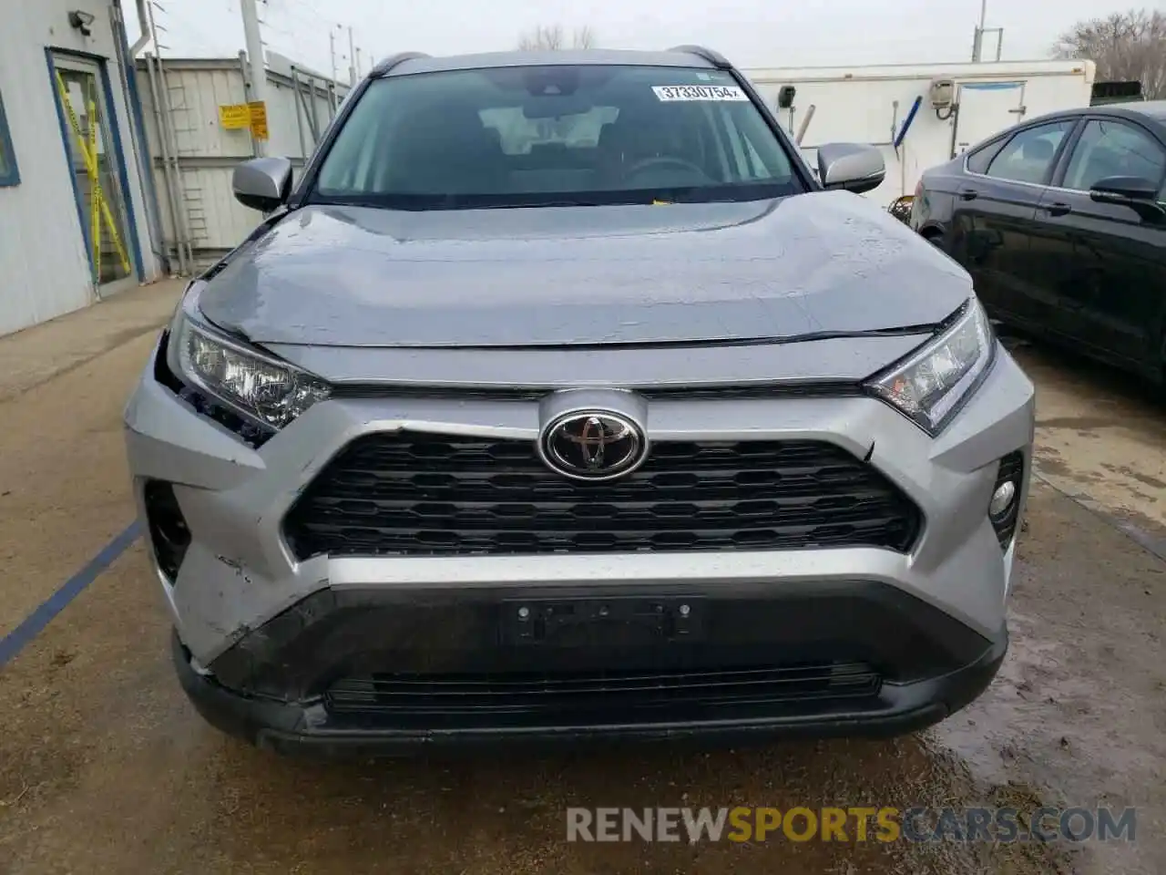 5 Фотография поврежденного автомобиля 2T3W1RFV4KW040563 TOYOTA RAV4 2019