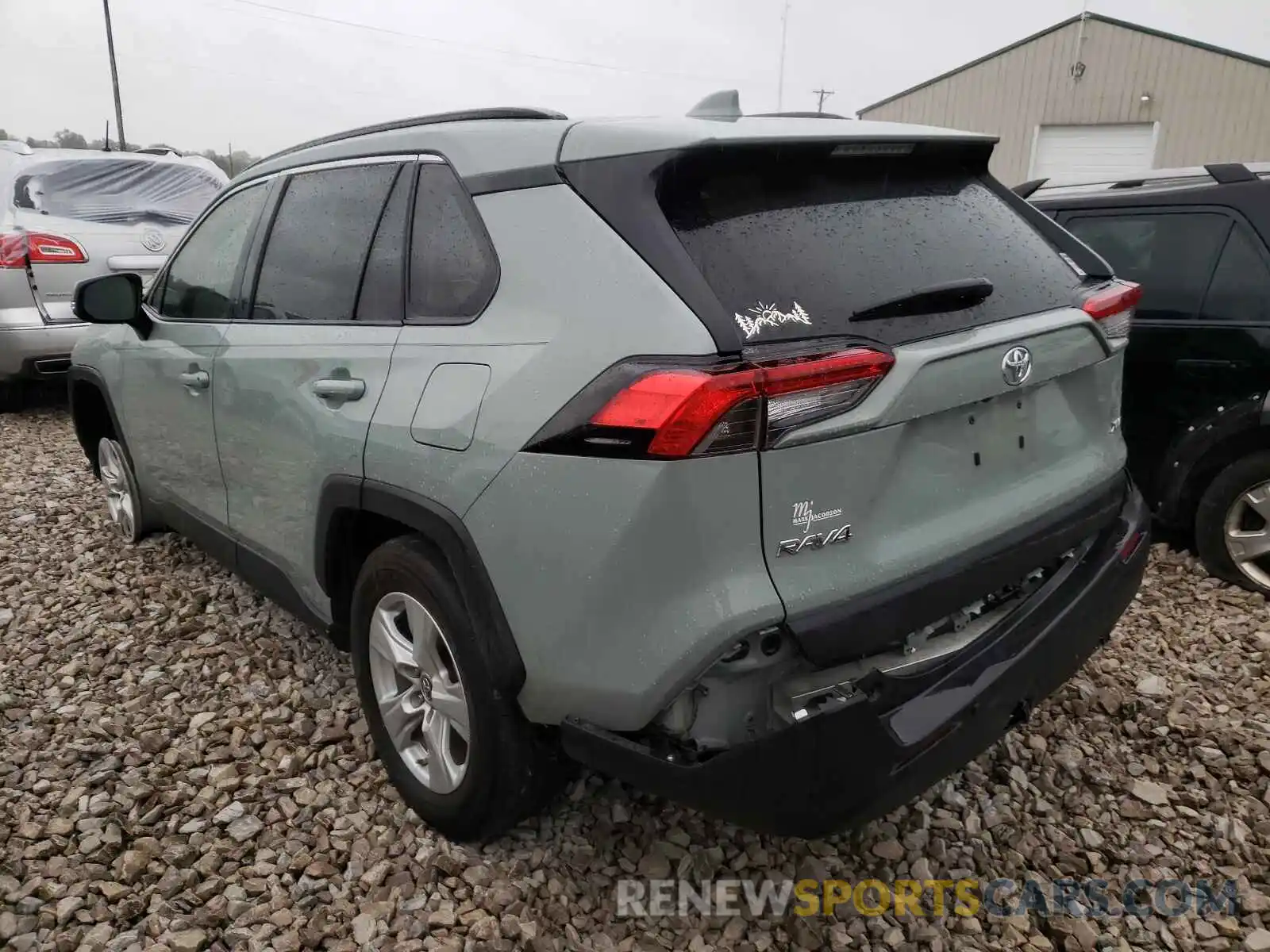 3 Photograph of a damaged car 2T3W1RFV4KW049943 TOYOTA RAV4 2019