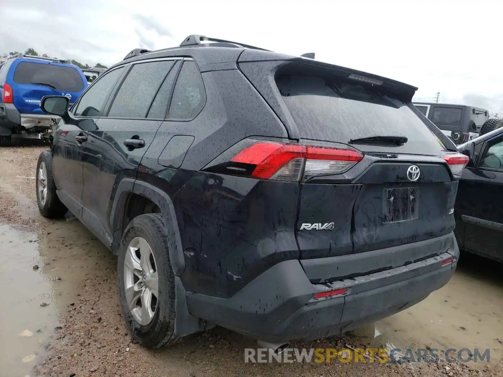 3 Photograph of a damaged car 2T3W1RFV4KW055158 TOYOTA RAV4 2019