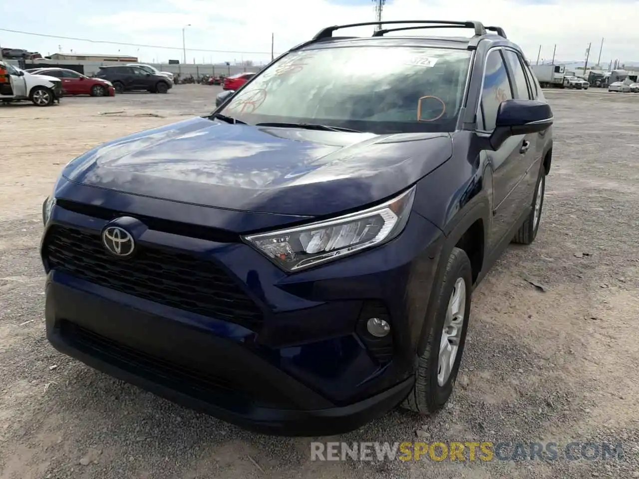 2 Photograph of a damaged car 2T3W1RFV4KW057508 TOYOTA RAV4 2019