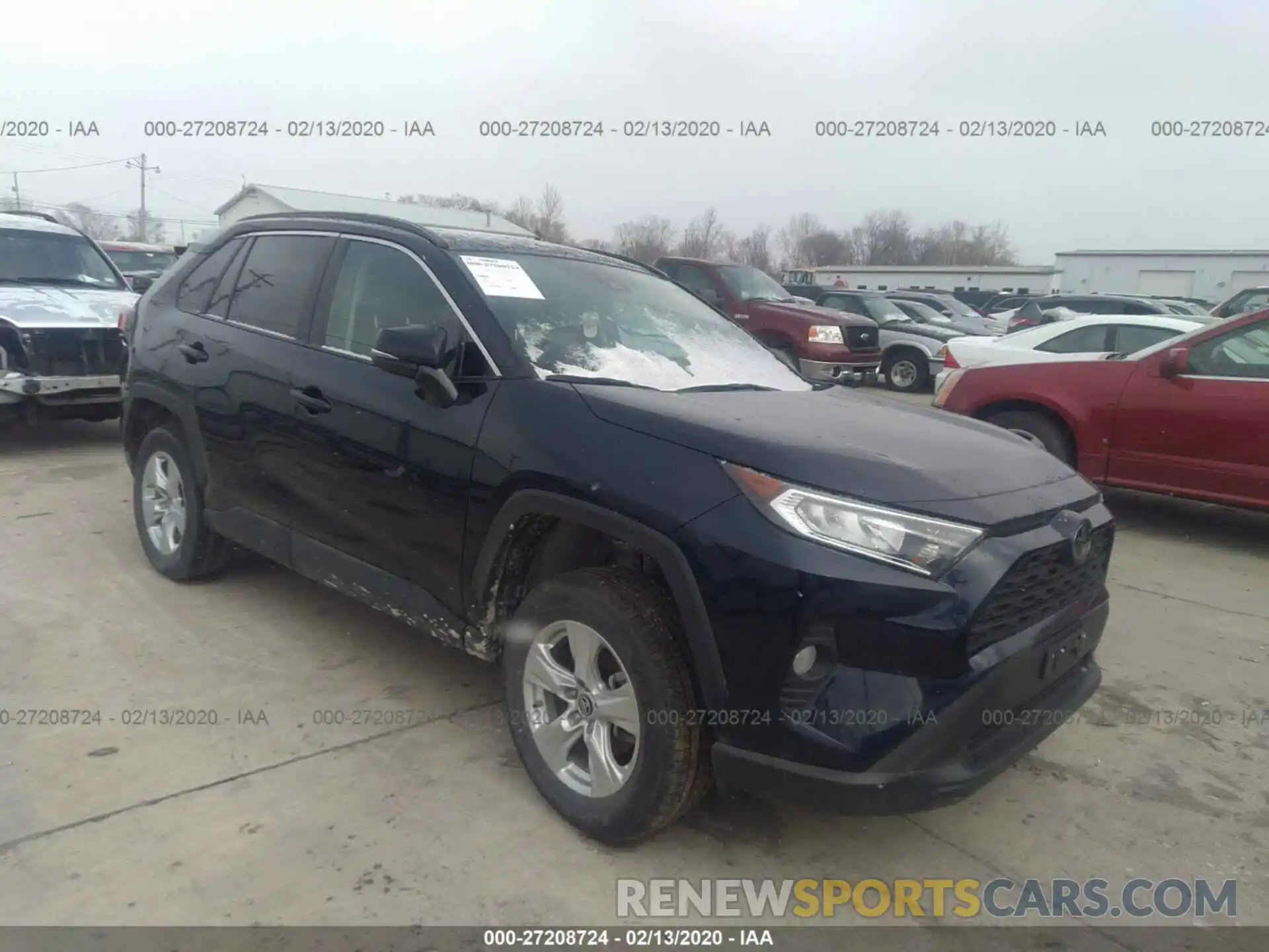 1 Photograph of a damaged car 2T3W1RFV5KC001868 TOYOTA RAV4 2019