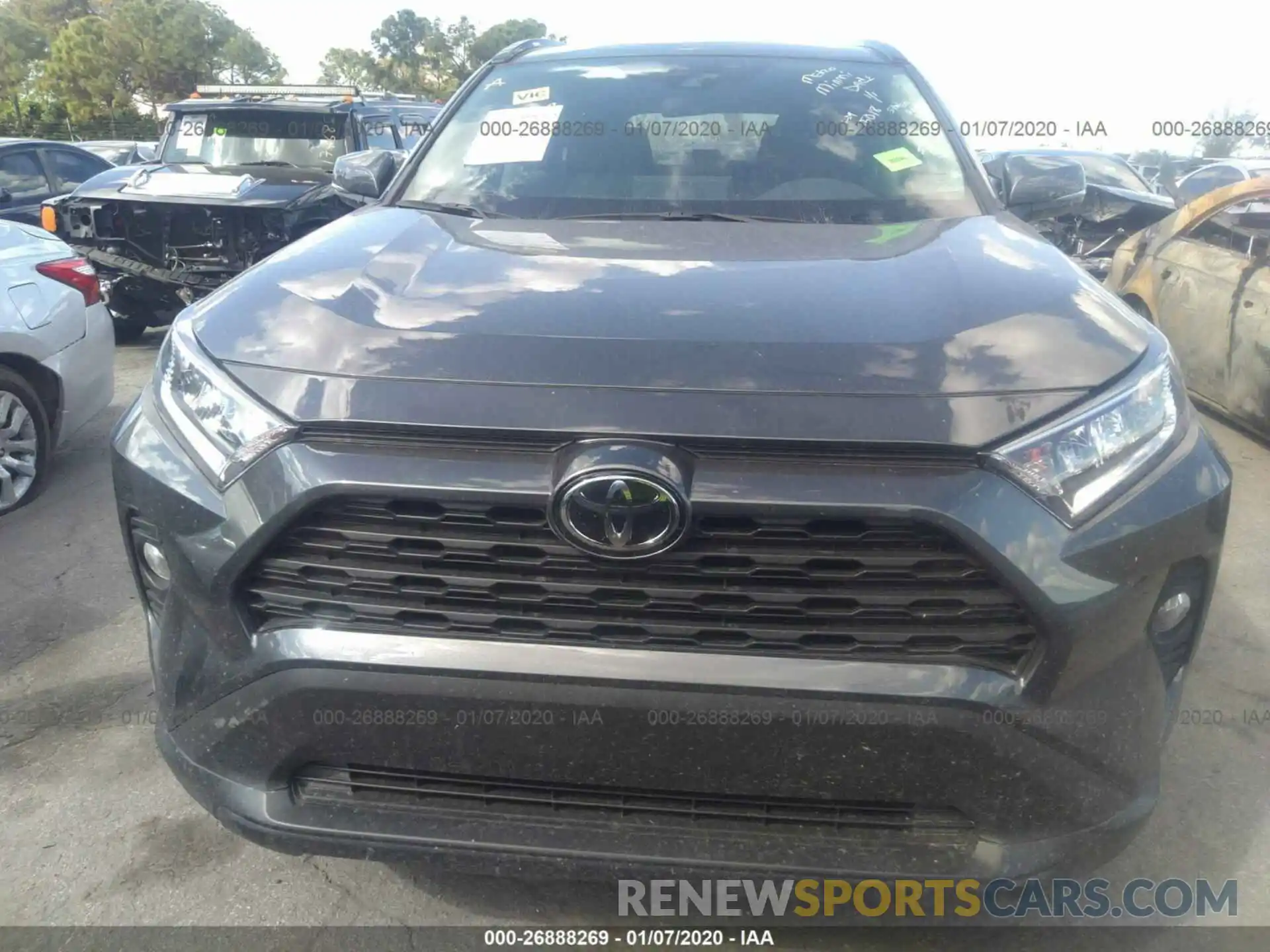 6 Photograph of a damaged car 2T3W1RFV5KC010831 TOYOTA RAV4 2019