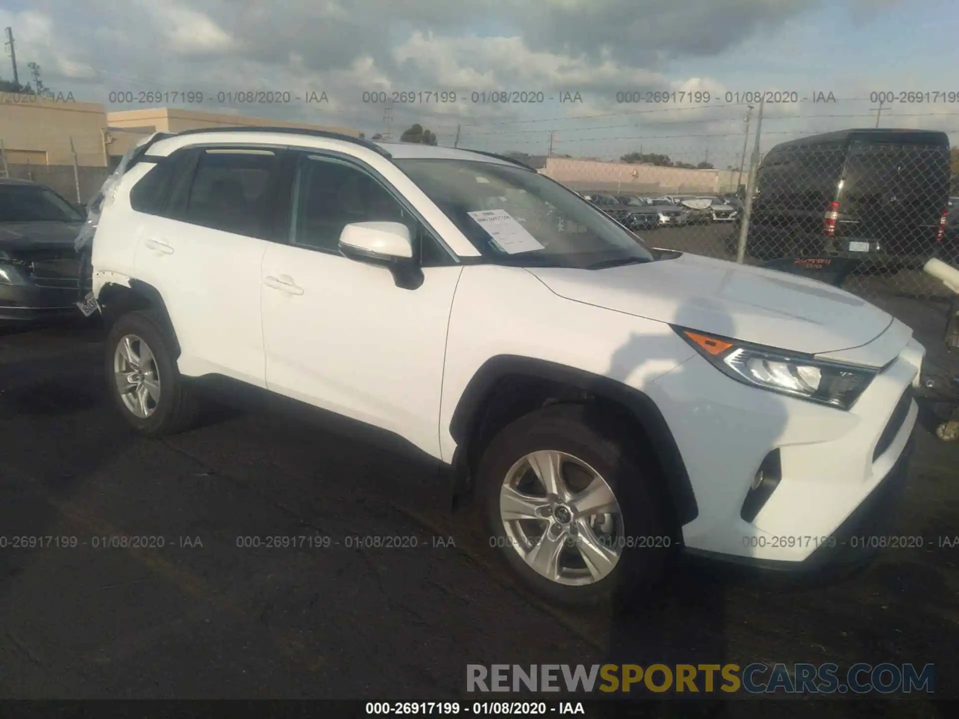 1 Photograph of a damaged car 2T3W1RFV5KC025135 TOYOTA RAV4 2019