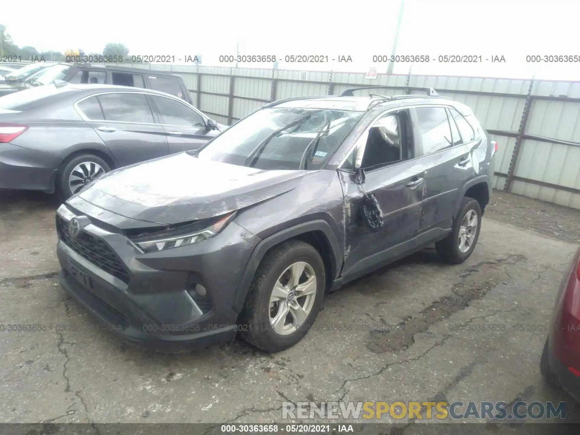 2 Фотография поврежденного автомобиля 2T3W1RFV5KC026401 TOYOTA RAV4 2019