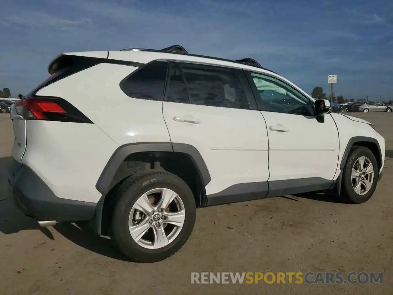 3 Photograph of a damaged car 2T3W1RFV5KC030383 TOYOTA RAV4 2019