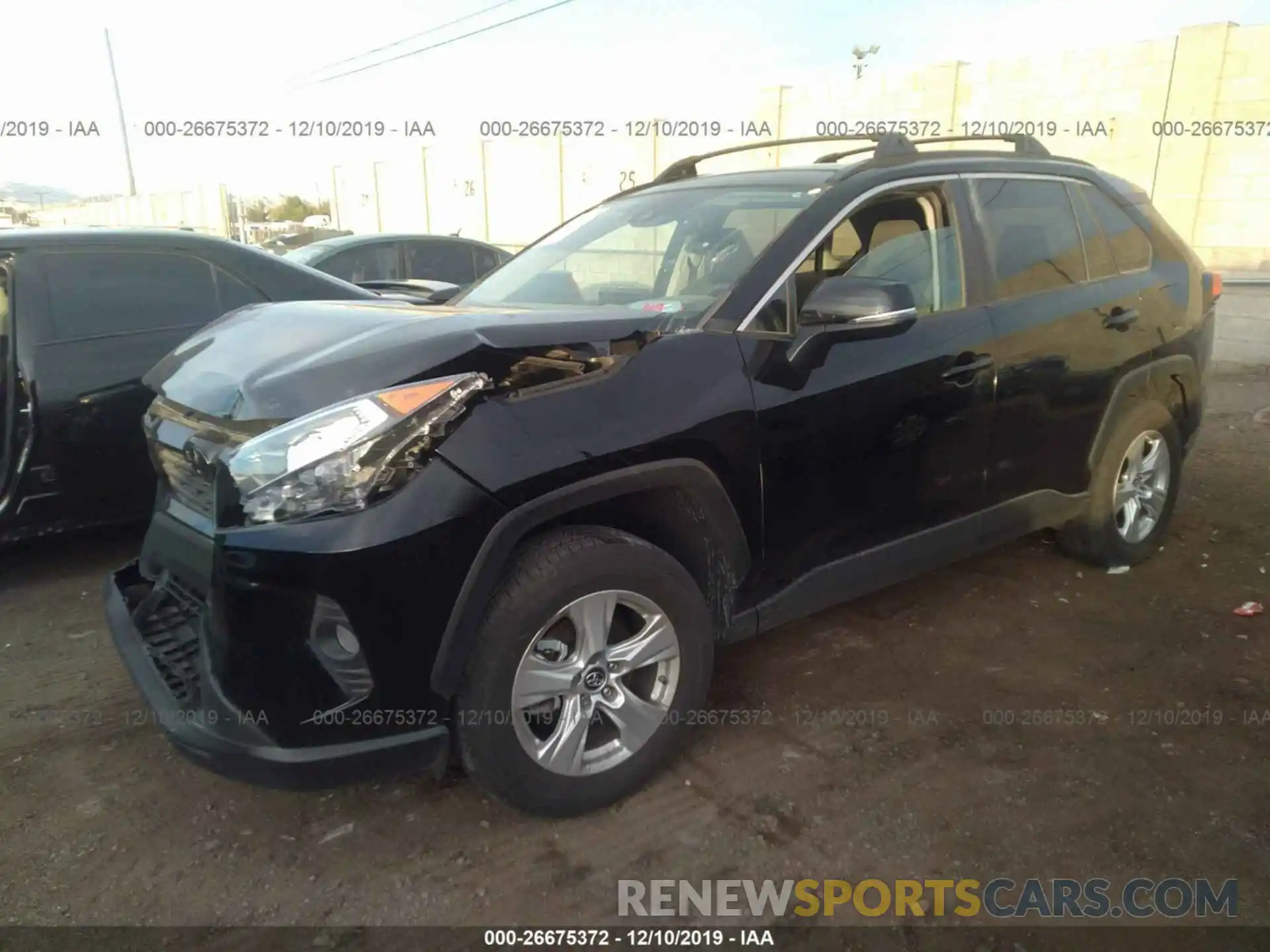 2 Фотография поврежденного автомобиля 2T3W1RFV5KW005823 TOYOTA RAV4 2019