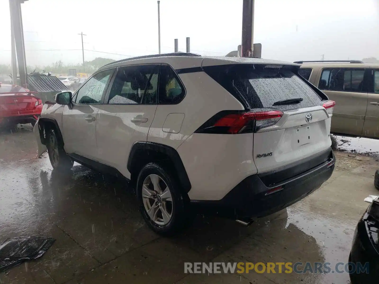 3 Photograph of a damaged car 2T3W1RFV5KW013162 TOYOTA RAV4 2019