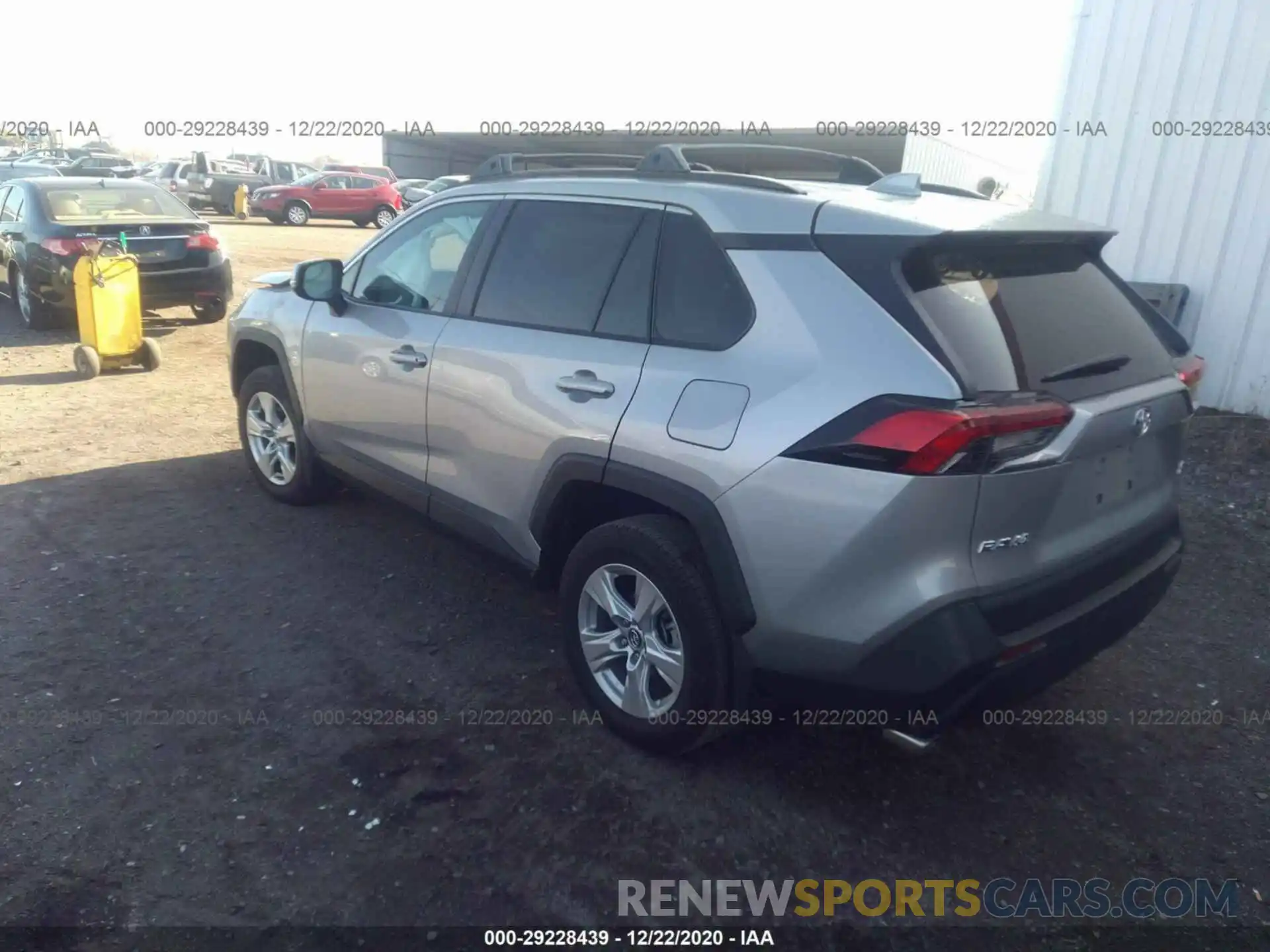 3 Photograph of a damaged car 2T3W1RFV5KW020211 TOYOTA RAV4 2019