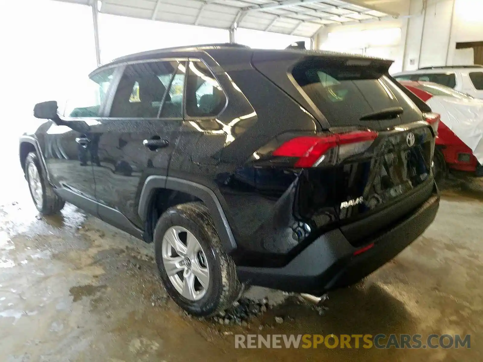 3 Photograph of a damaged car 2T3W1RFV5KW030057 TOYOTA RAV4 2019