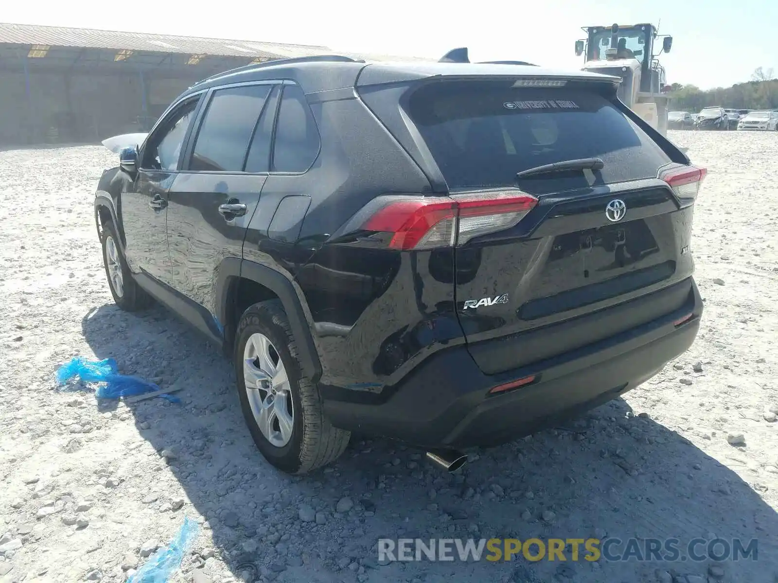 3 Фотография поврежденного автомобиля 2T3W1RFV5KW032357 TOYOTA RAV4 2019