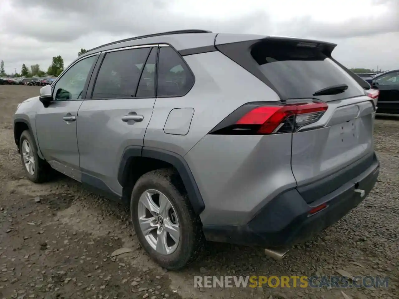 3 Photograph of a damaged car 2T3W1RFV5KW040376 TOYOTA RAV4 2019