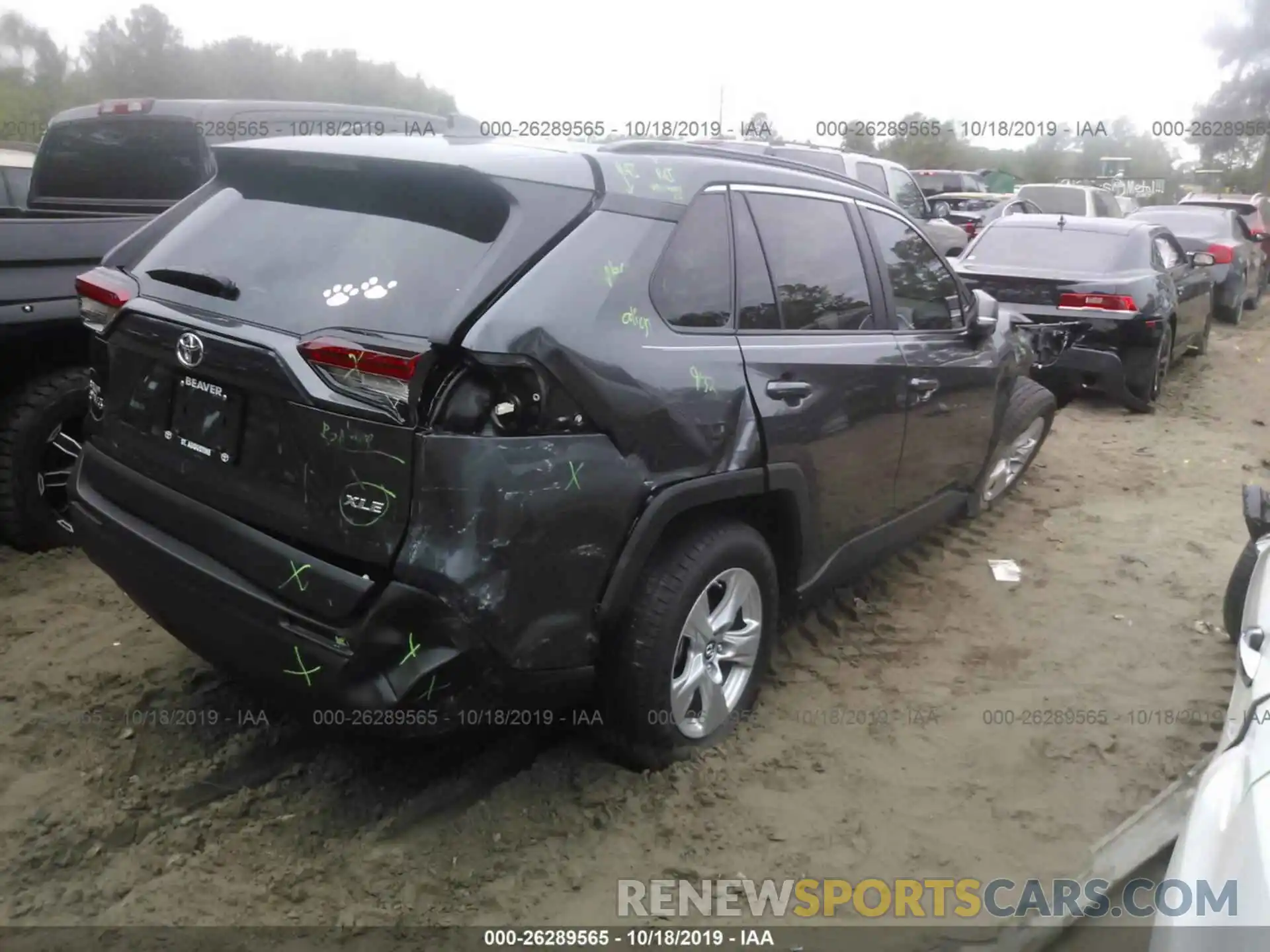 4 Photograph of a damaged car 2T3W1RFV6KC004651 TOYOTA RAV4 2019