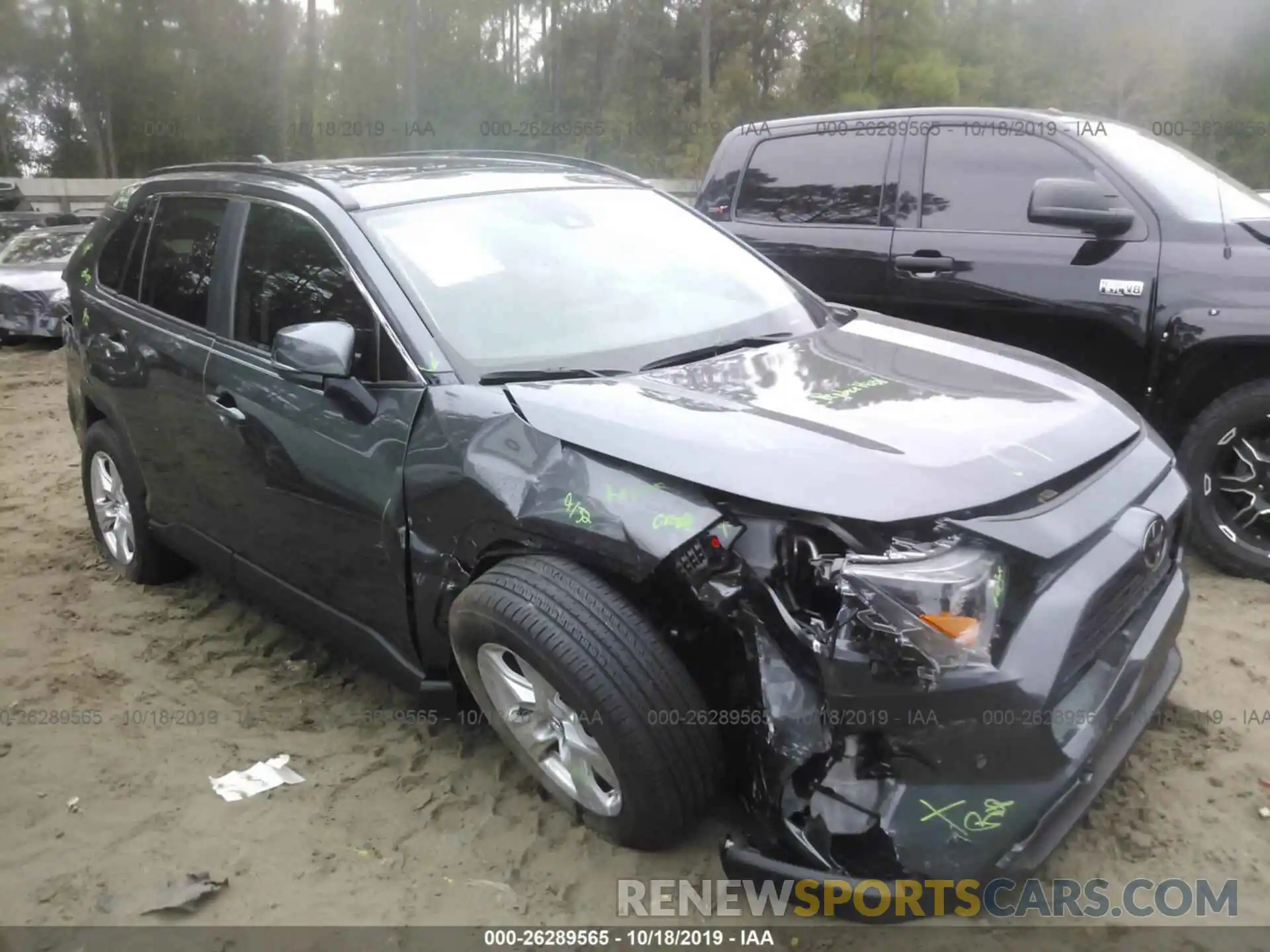 6 Photograph of a damaged car 2T3W1RFV6KC004651 TOYOTA RAV4 2019