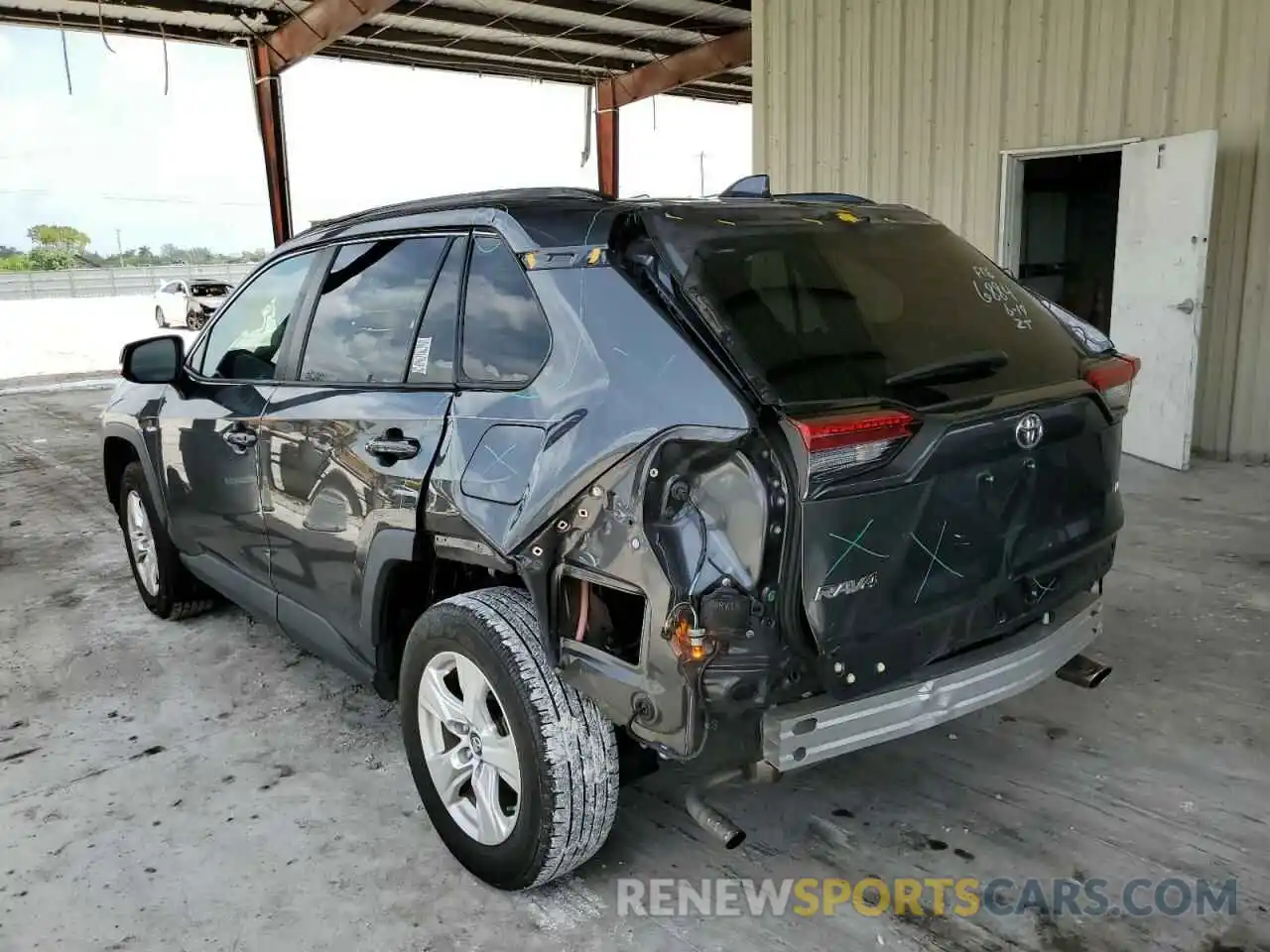 3 Photograph of a damaged car 2T3W1RFV6KC006884 TOYOTA RAV4 2019