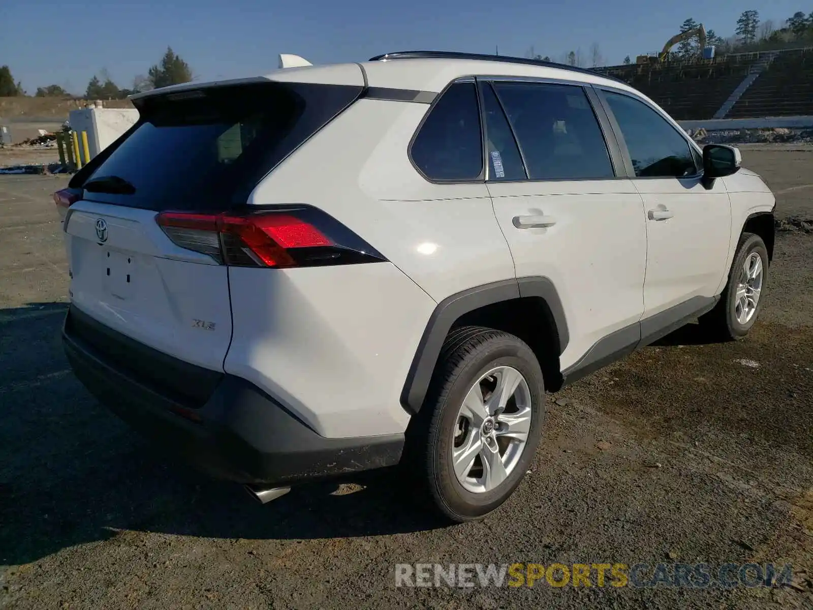 4 Photograph of a damaged car 2T3W1RFV6KC013494 TOYOTA RAV4 2019