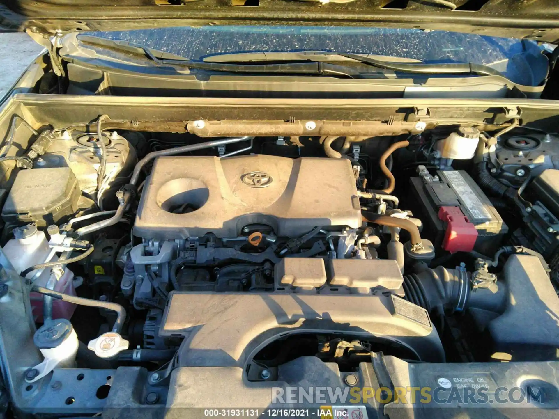 10 Фотография поврежденного автомобиля 2T3W1RFV6KC016041 TOYOTA RAV4 2019