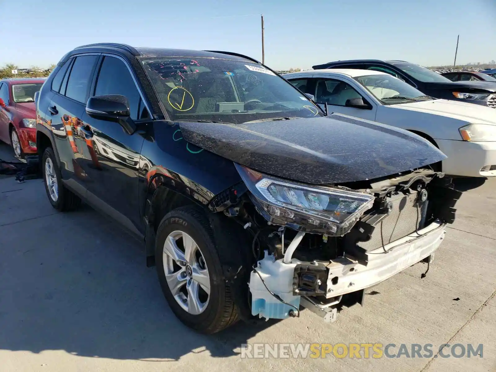 1 Photograph of a damaged car 2T3W1RFV6KC016296 TOYOTA RAV4 2019