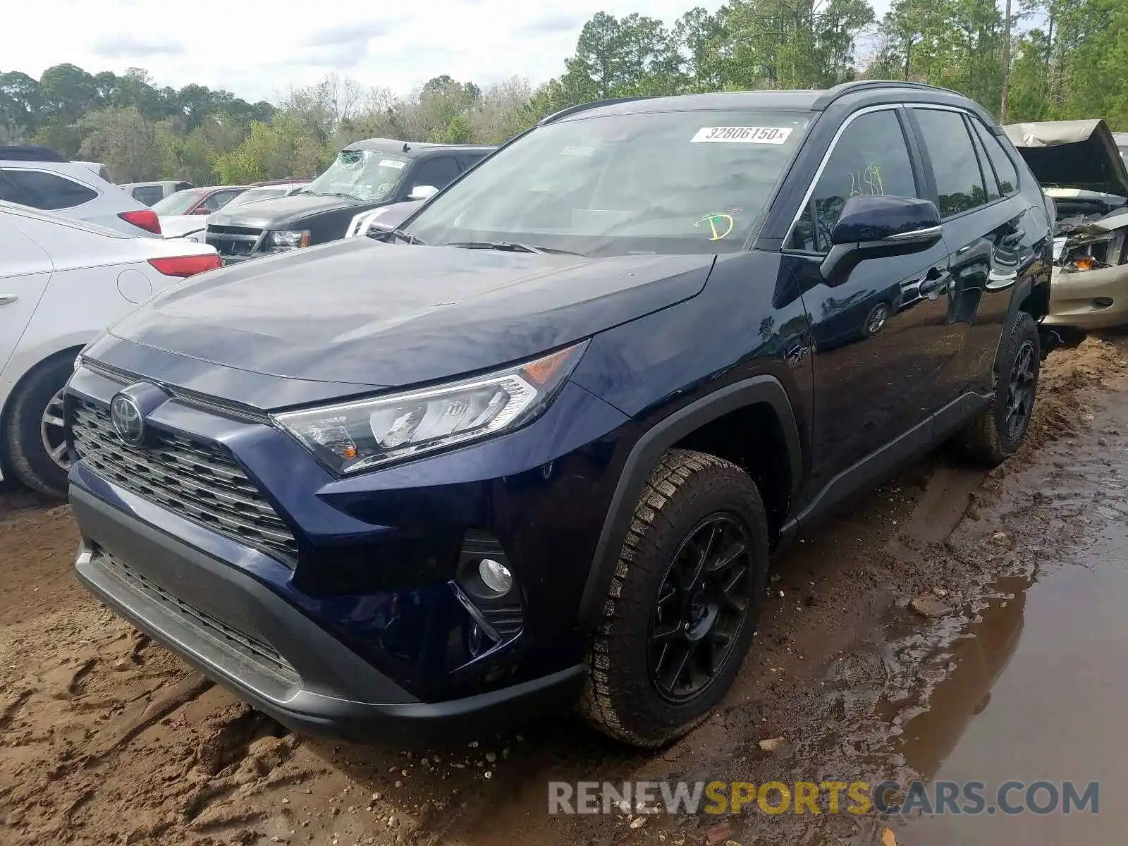 2 Photograph of a damaged car 2T3W1RFV6KC022454 TOYOTA RAV4 2019