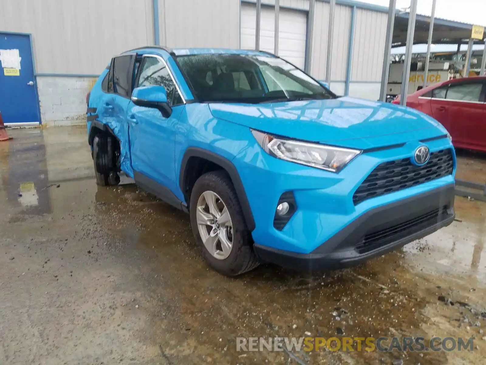 1 Photograph of a damaged car 2T3W1RFV6KC022647 TOYOTA RAV4 2019