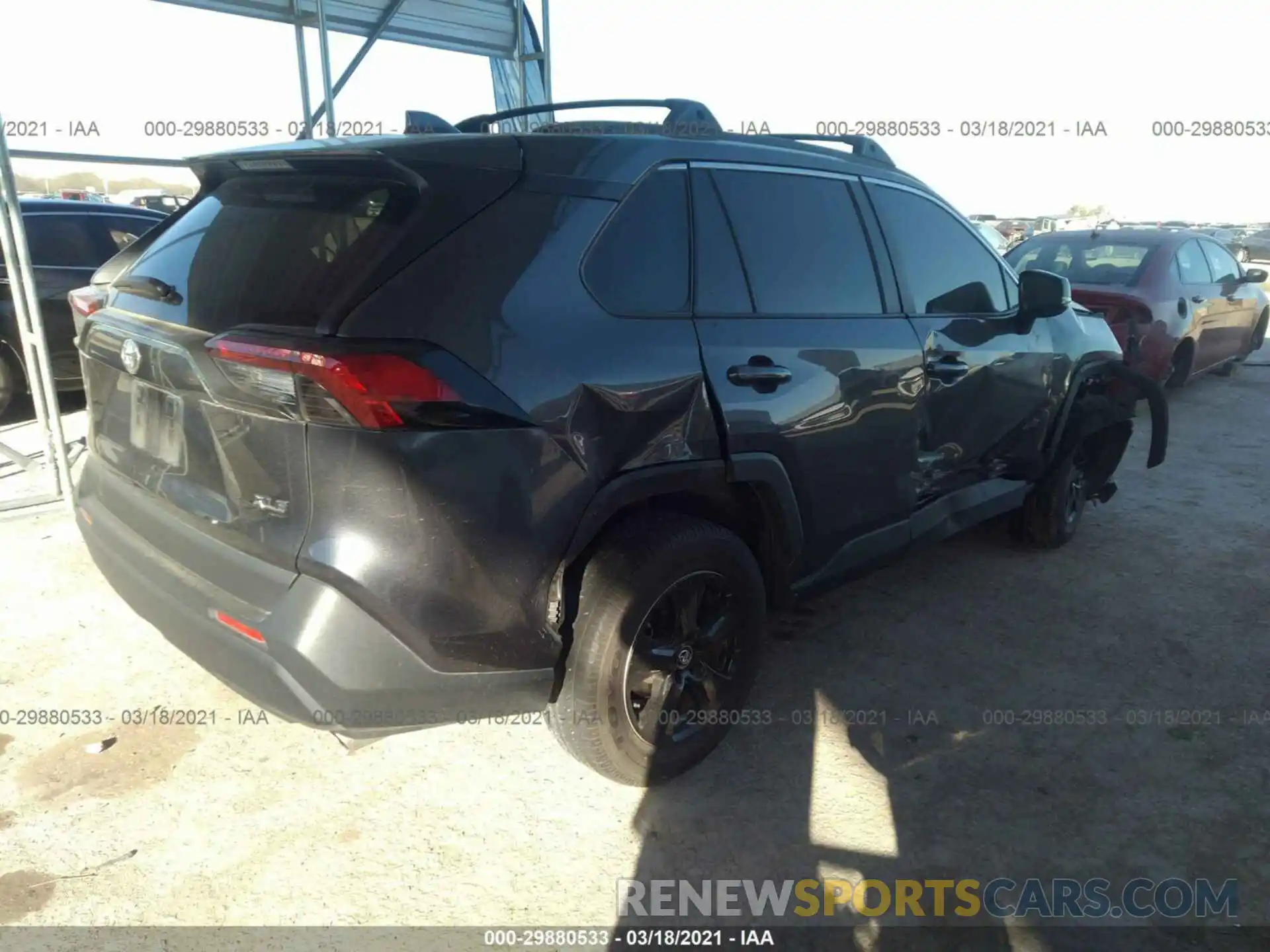 4 Photograph of a damaged car 2T3W1RFV6KC026746 TOYOTA RAV4 2019