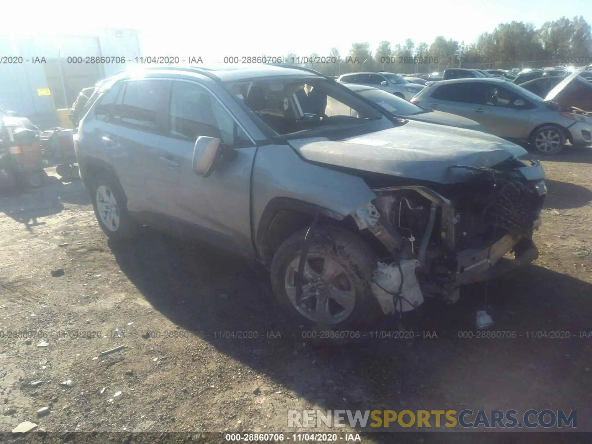 1 Photograph of a damaged car 2T3W1RFV6KW003613 TOYOTA RAV4 2019