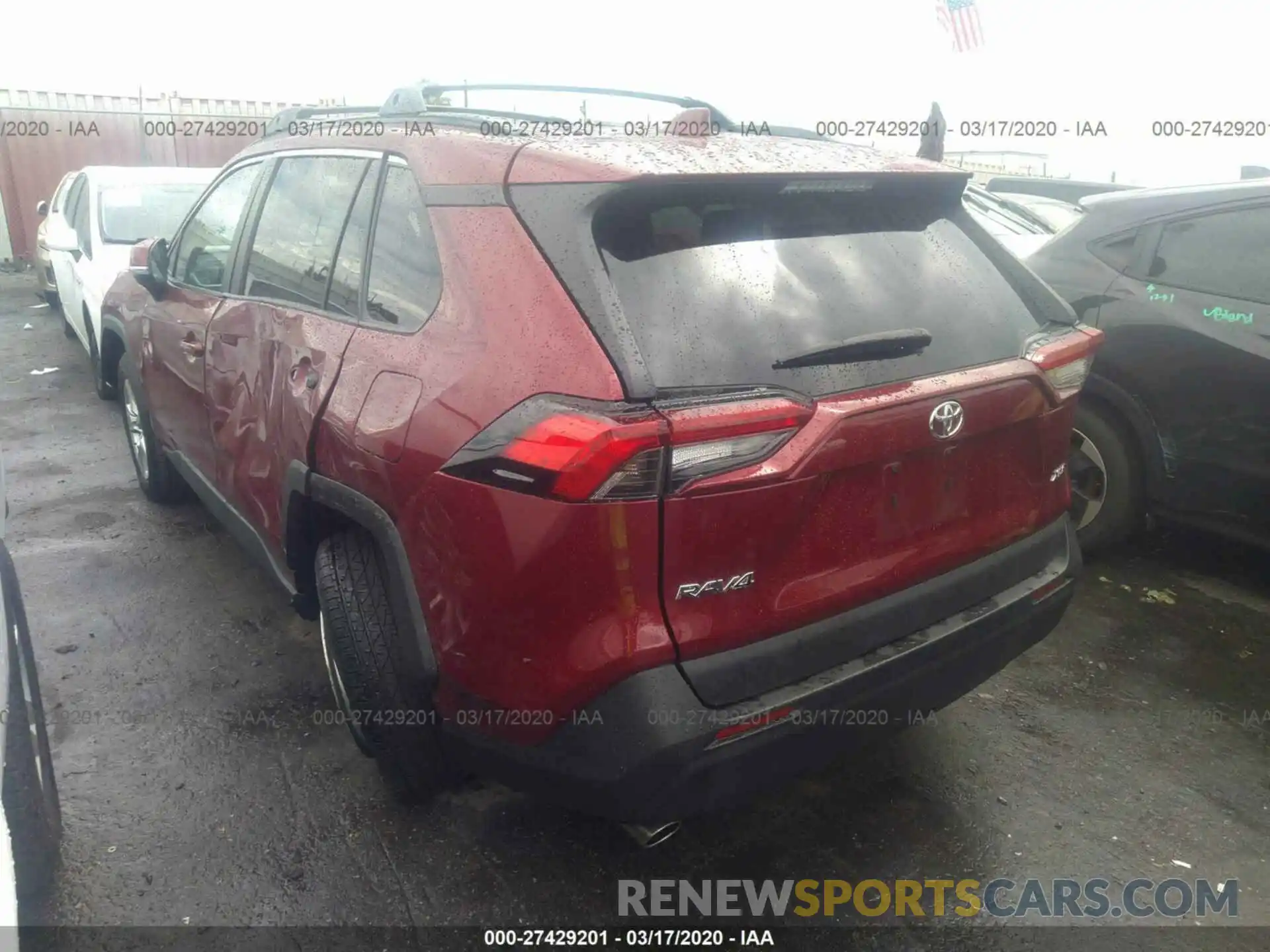 3 Photograph of a damaged car 2T3W1RFV6KW010237 TOYOTA RAV4 2019