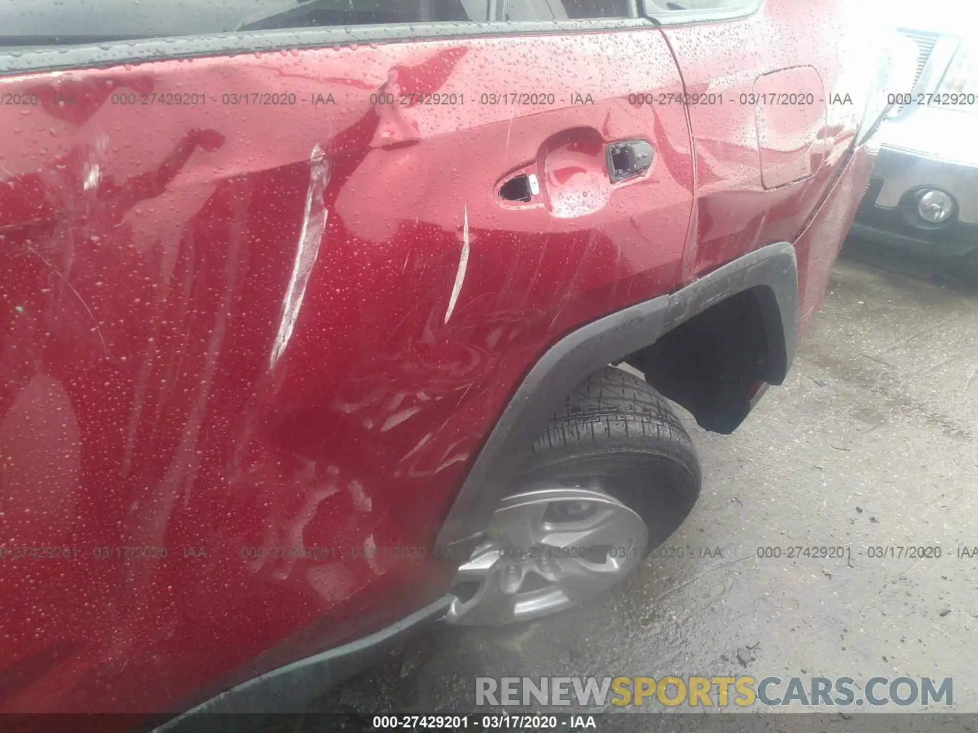 6 Photograph of a damaged car 2T3W1RFV6KW010237 TOYOTA RAV4 2019