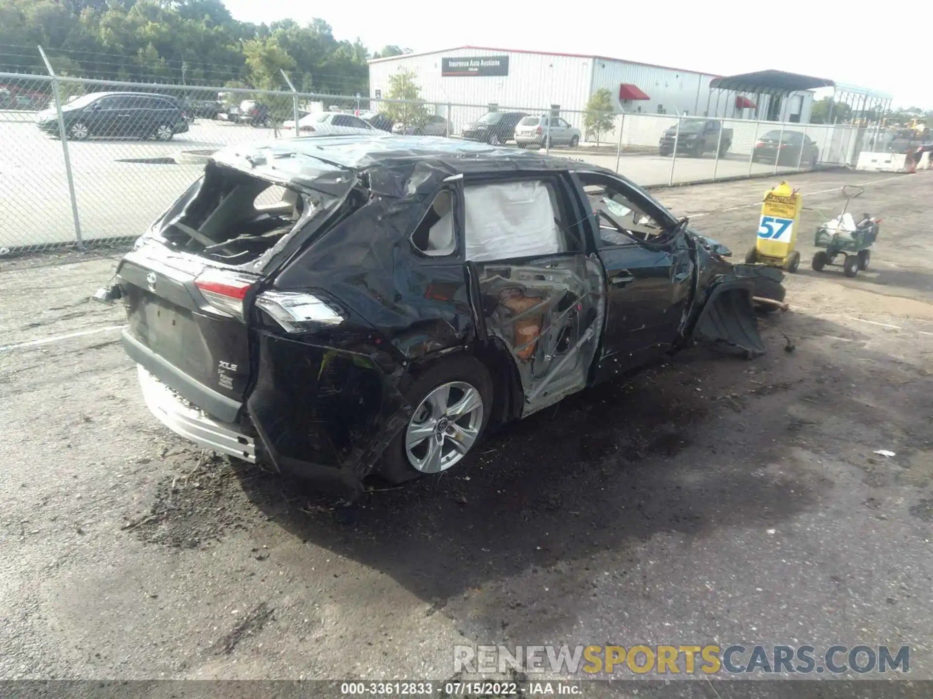 4 Photograph of a damaged car 2T3W1RFV6KW013932 TOYOTA RAV4 2019