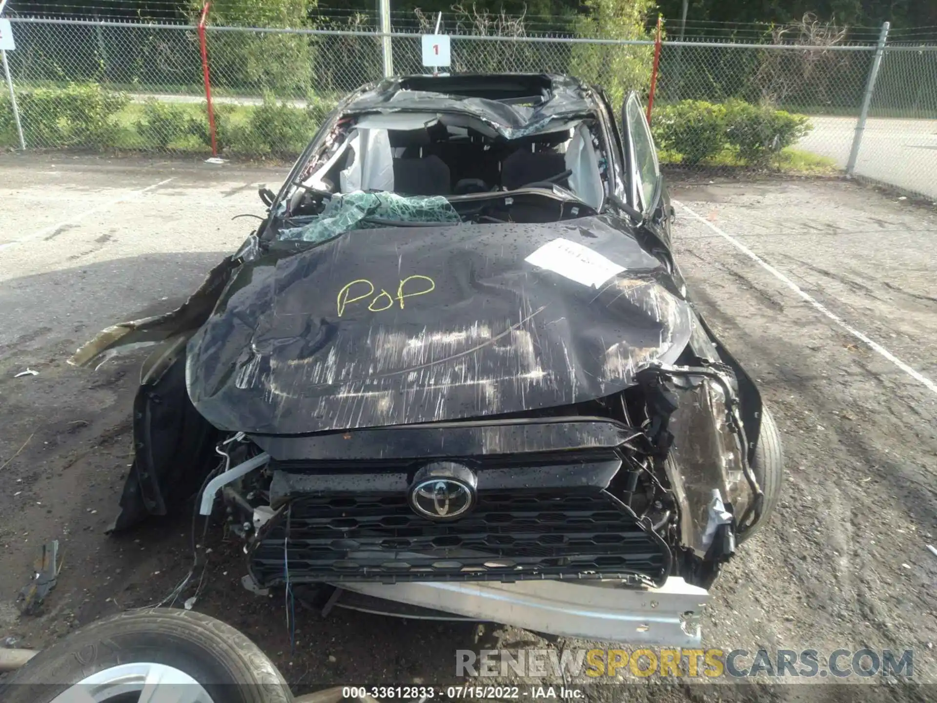 6 Photograph of a damaged car 2T3W1RFV6KW013932 TOYOTA RAV4 2019