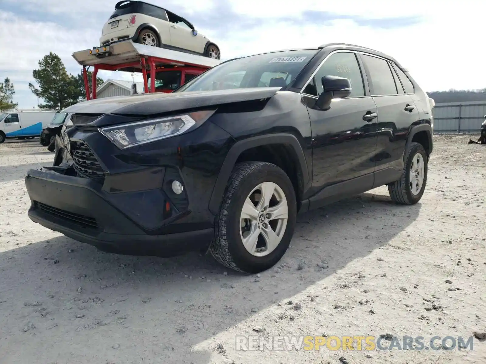 2 Photograph of a damaged car 2T3W1RFV6KW021268 TOYOTA RAV4 2019