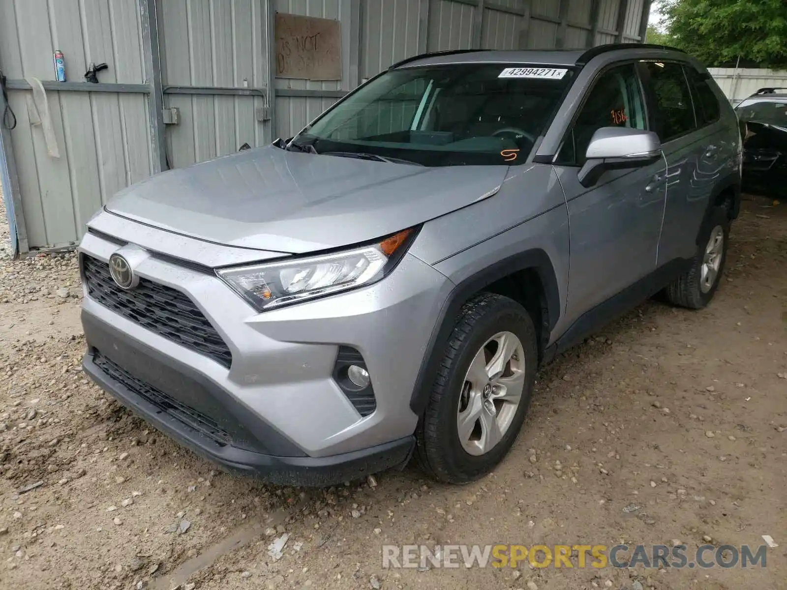 2 Photograph of a damaged car 2T3W1RFV6KW025966 TOYOTA RAV4 2019