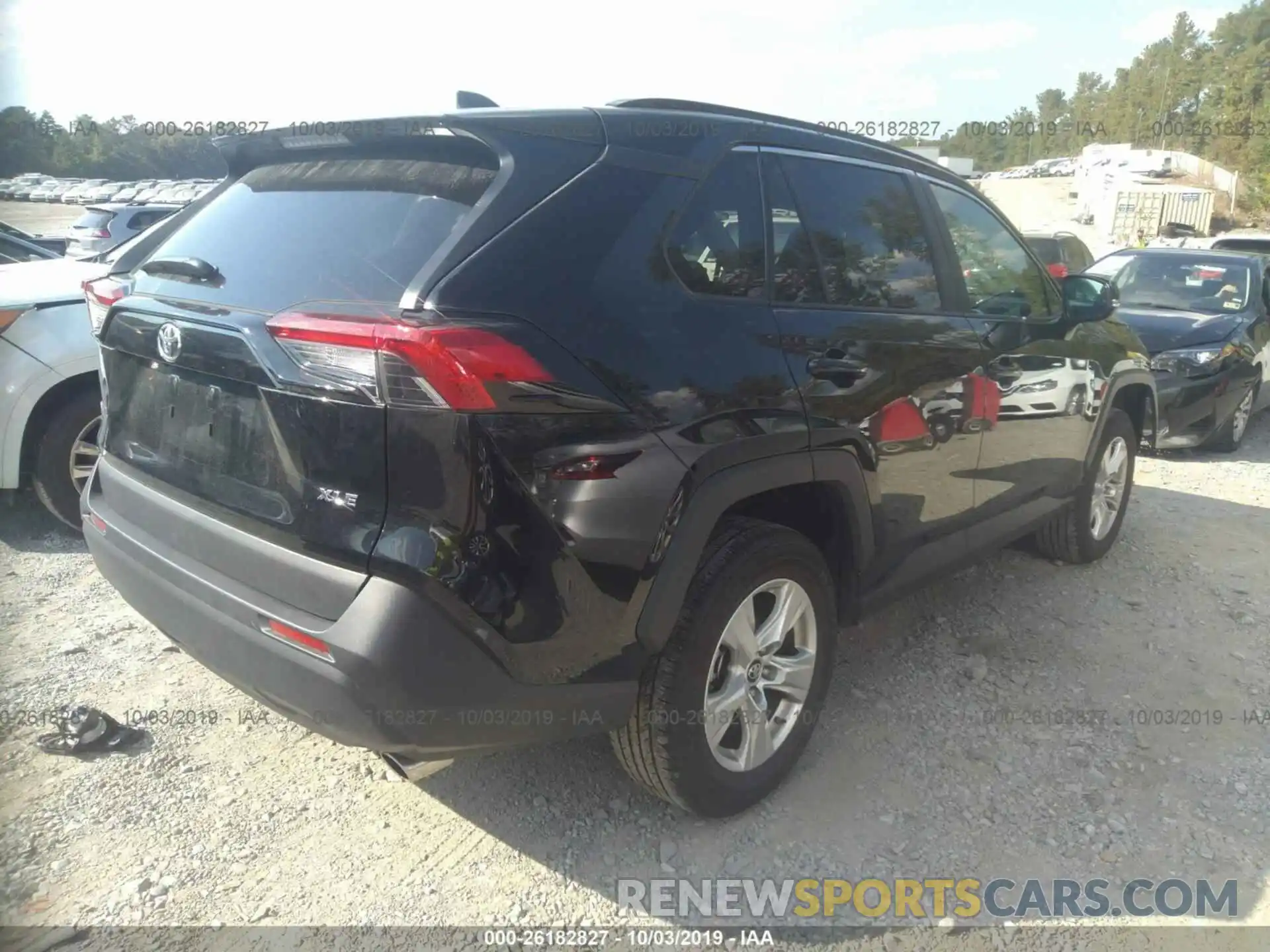 4 Photograph of a damaged car 2T3W1RFV6KW032559 TOYOTA RAV4 2019