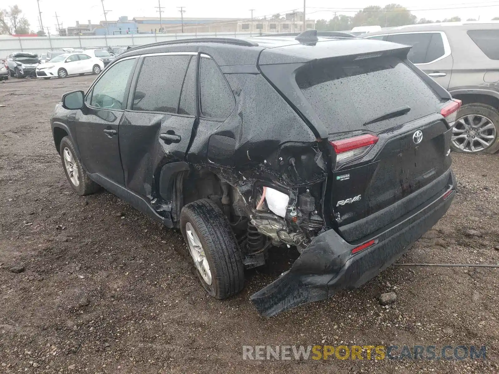 3 Photograph of a damaged car 2T3W1RFV6KW033789 TOYOTA RAV4 2019