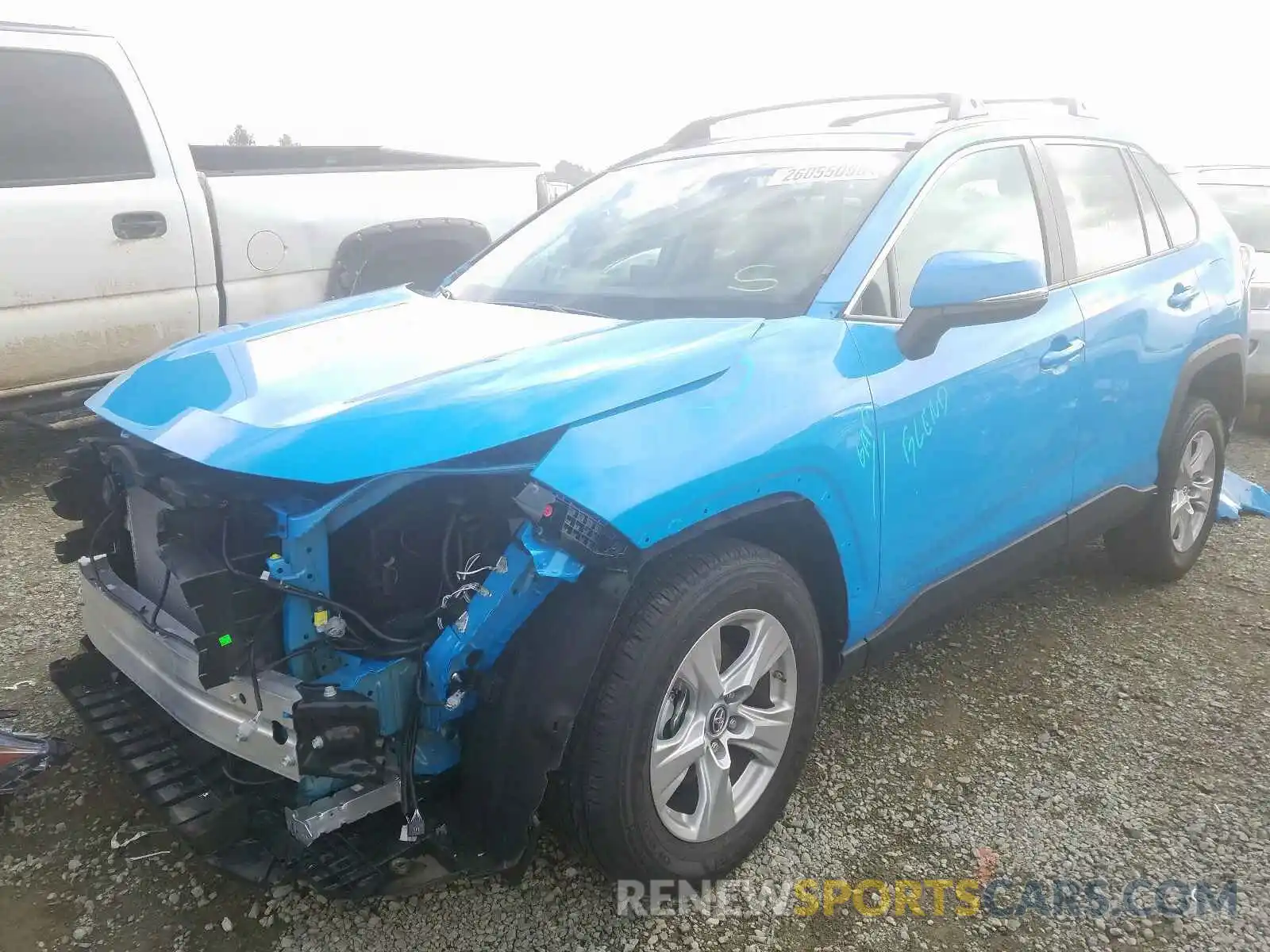 2 Photograph of a damaged car 2T3W1RFV6KW048986 TOYOTA RAV4 2019