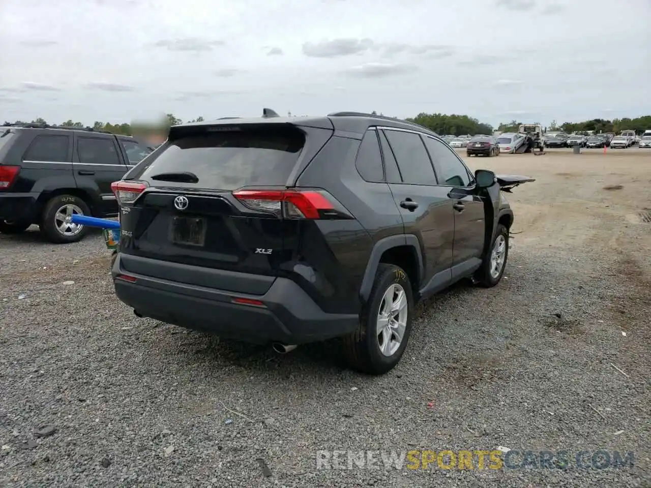 4 Photograph of a damaged car 2T3W1RFV7KC002228 TOYOTA RAV4 2019