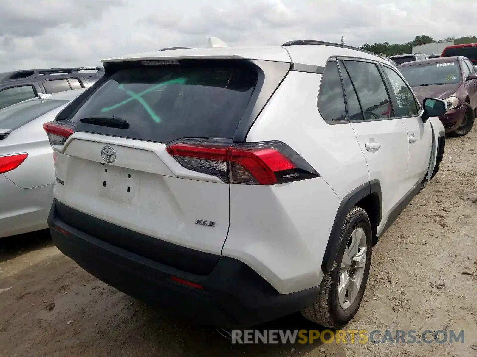 4 Photograph of a damaged car 2T3W1RFV7KC009602 TOYOTA RAV4 2019