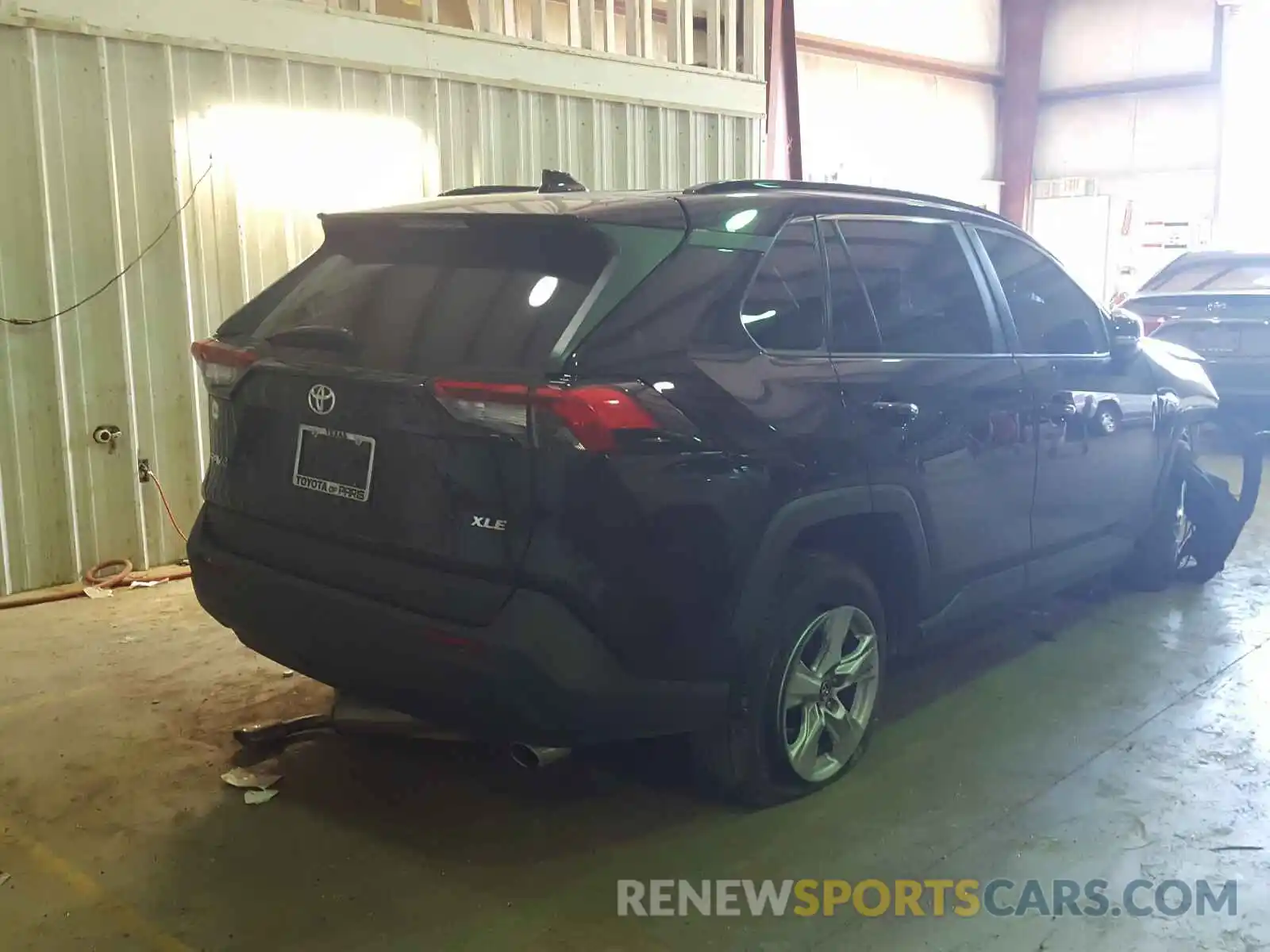 4 Photograph of a damaged car 2T3W1RFV7KC024455 TOYOTA RAV4 2019