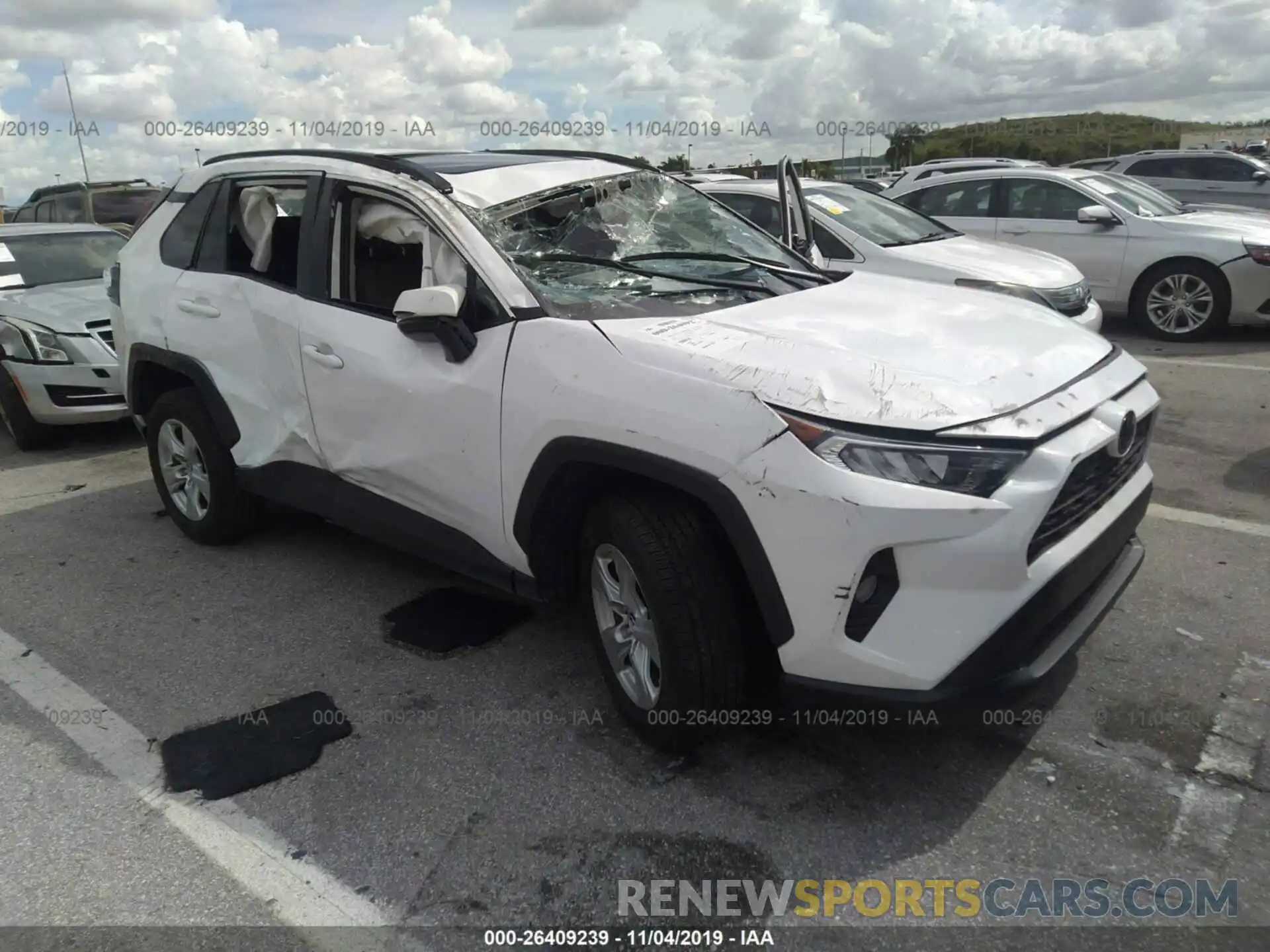 1 Фотография поврежденного автомобиля 2T3W1RFV7KW007458 TOYOTA RAV4 2019