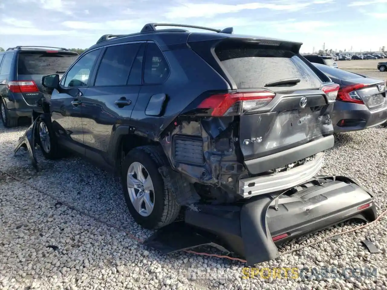 3 Photograph of a damaged car 2T3W1RFV7KW008948 TOYOTA RAV4 2019