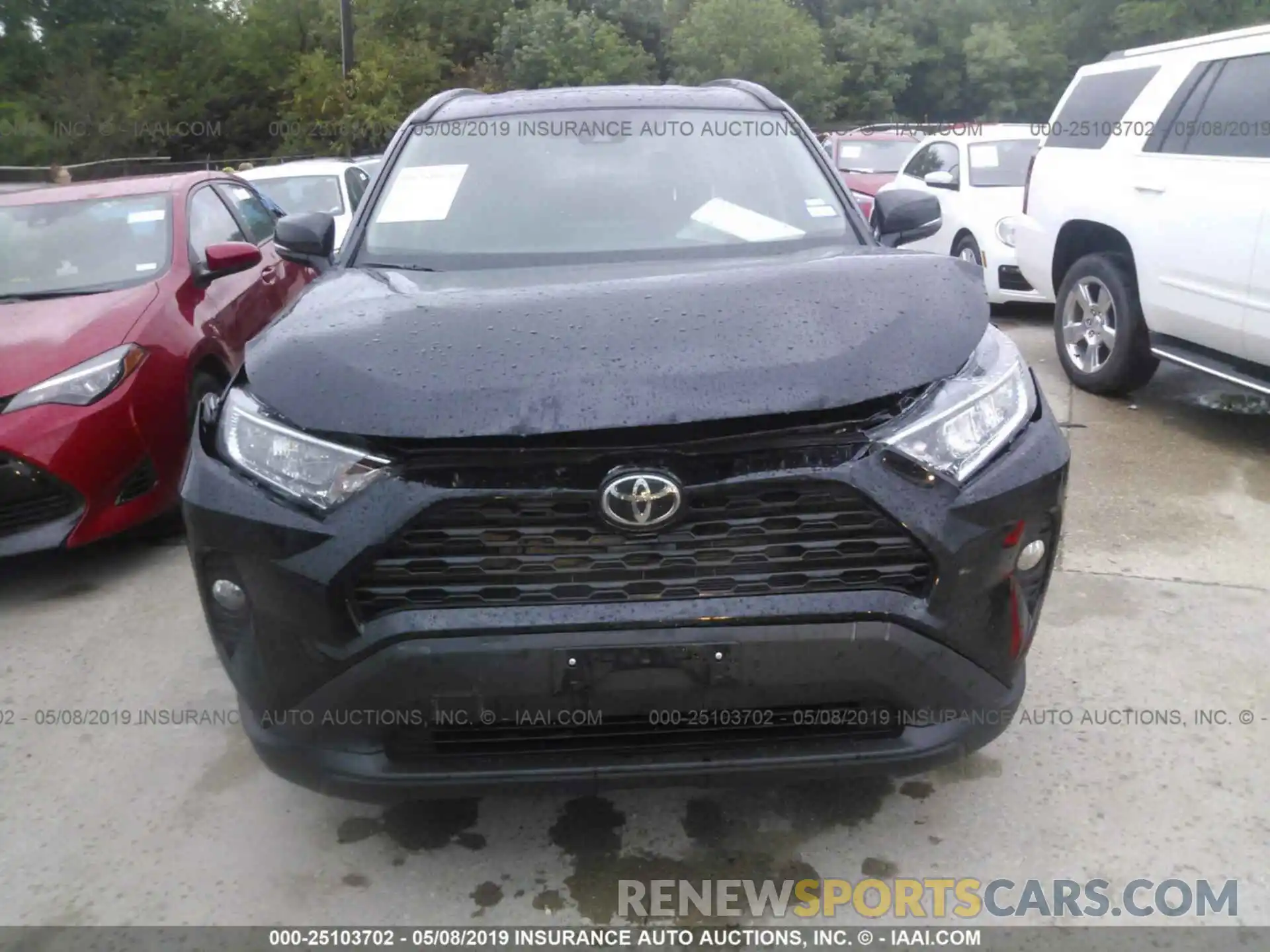 6 Photograph of a damaged car 2T3W1RFV7KW013650 TOYOTA RAV4 2019