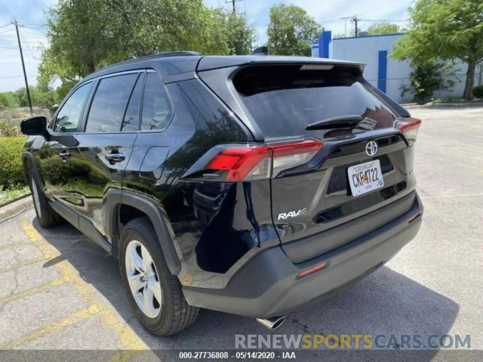 3 Photograph of a damaged car 2T3W1RFV7KW013888 TOYOTA RAV4 2019