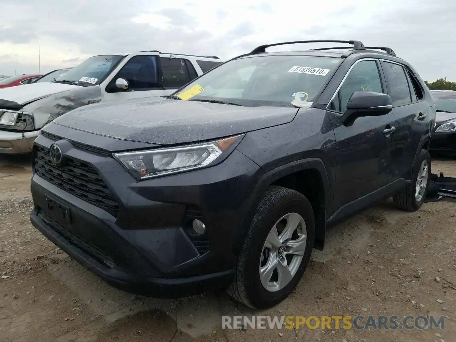 2 Photograph of a damaged car 2T3W1RFV7KW014023 TOYOTA RAV4 2019