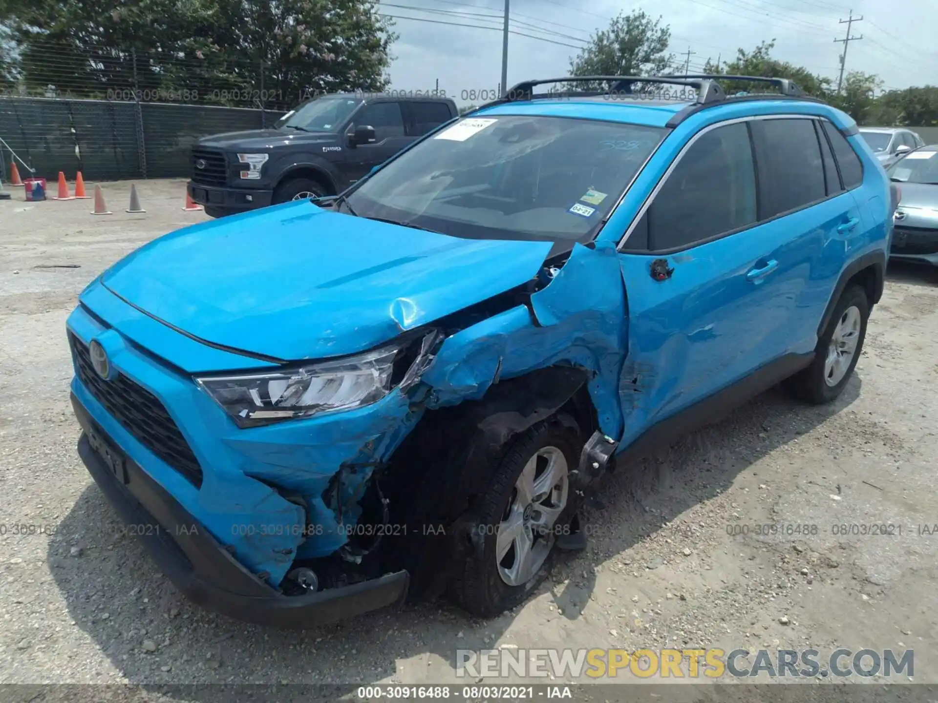 2 Фотография поврежденного автомобиля 2T3W1RFV7KW015852 TOYOTA RAV4 2019