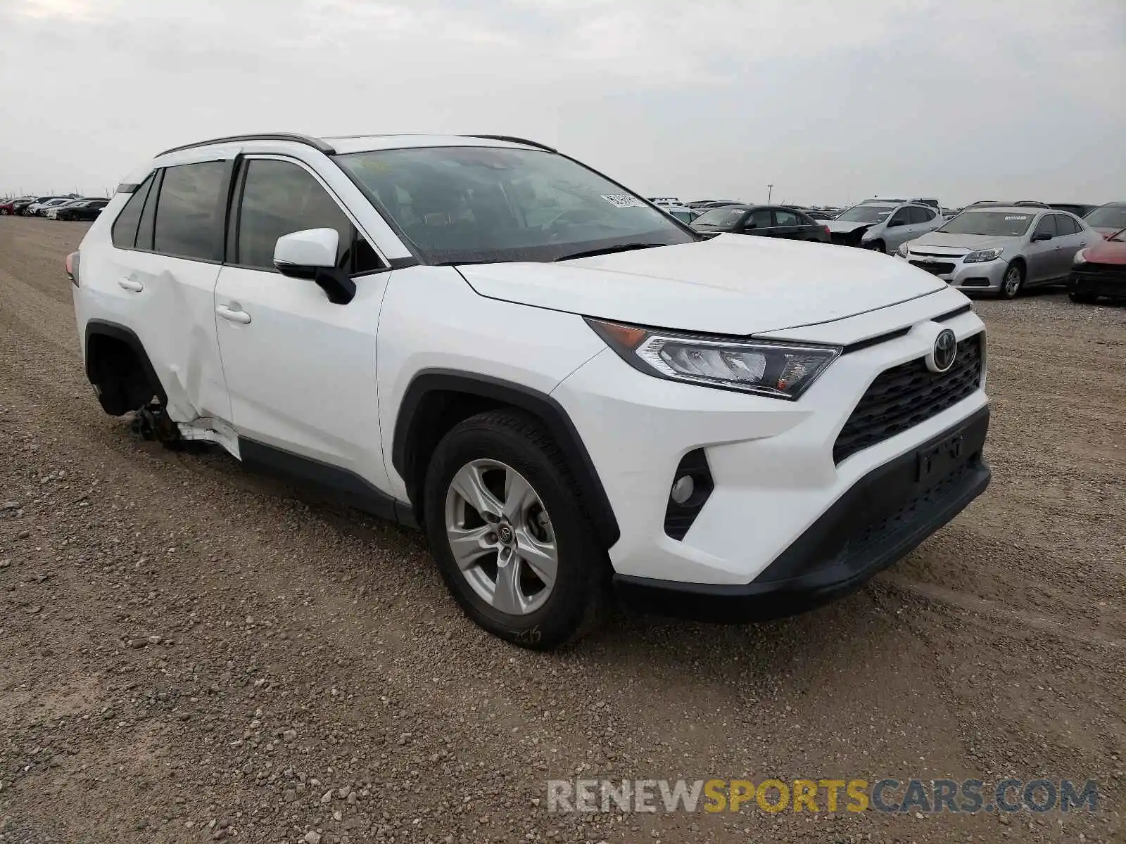 1 Photograph of a damaged car 2T3W1RFV7KW017763 TOYOTA RAV4 2019