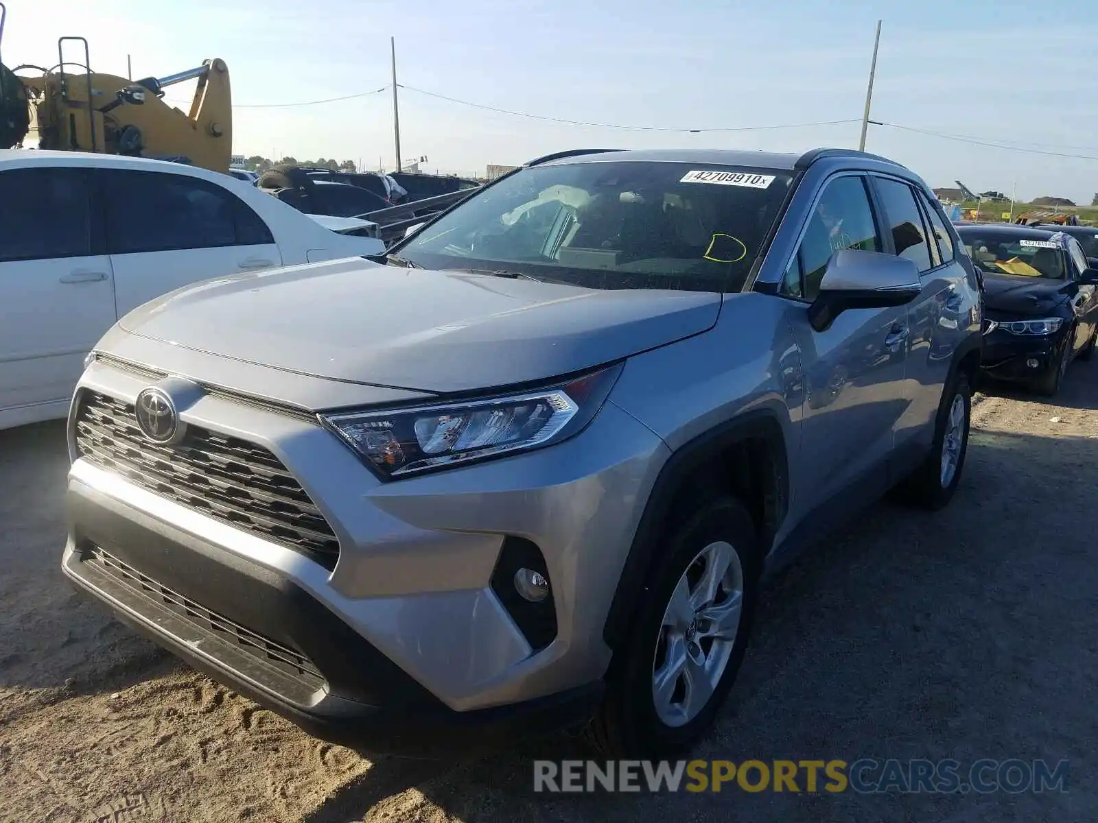 2 Фотография поврежденного автомобиля 2T3W1RFV7KW025958 TOYOTA RAV4 2019