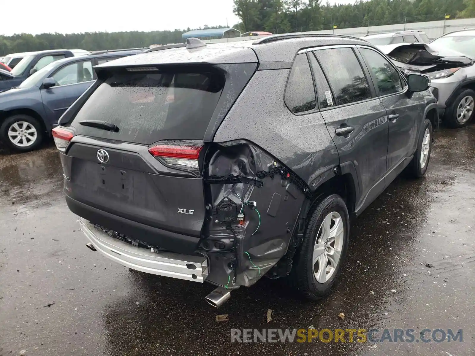 4 Photograph of a damaged car 2T3W1RFV7KW026379 TOYOTA RAV4 2019