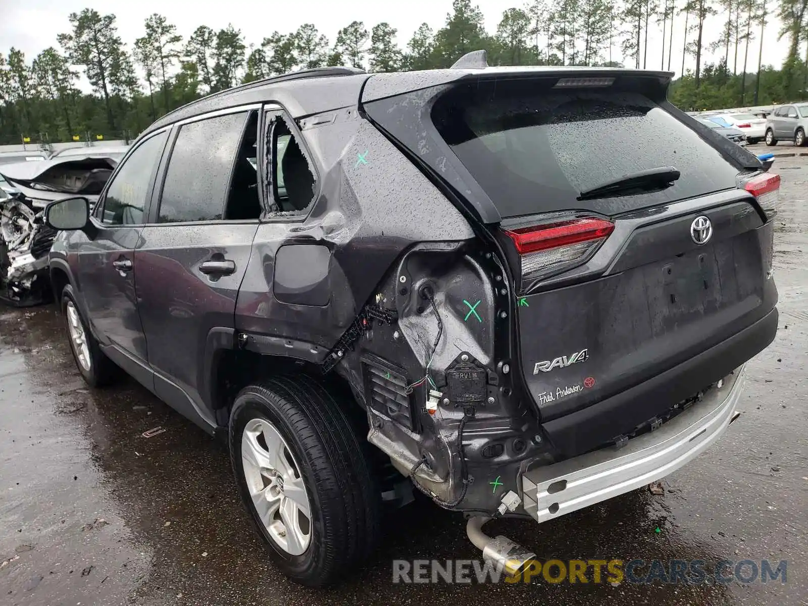 9 Photograph of a damaged car 2T3W1RFV7KW026379 TOYOTA RAV4 2019