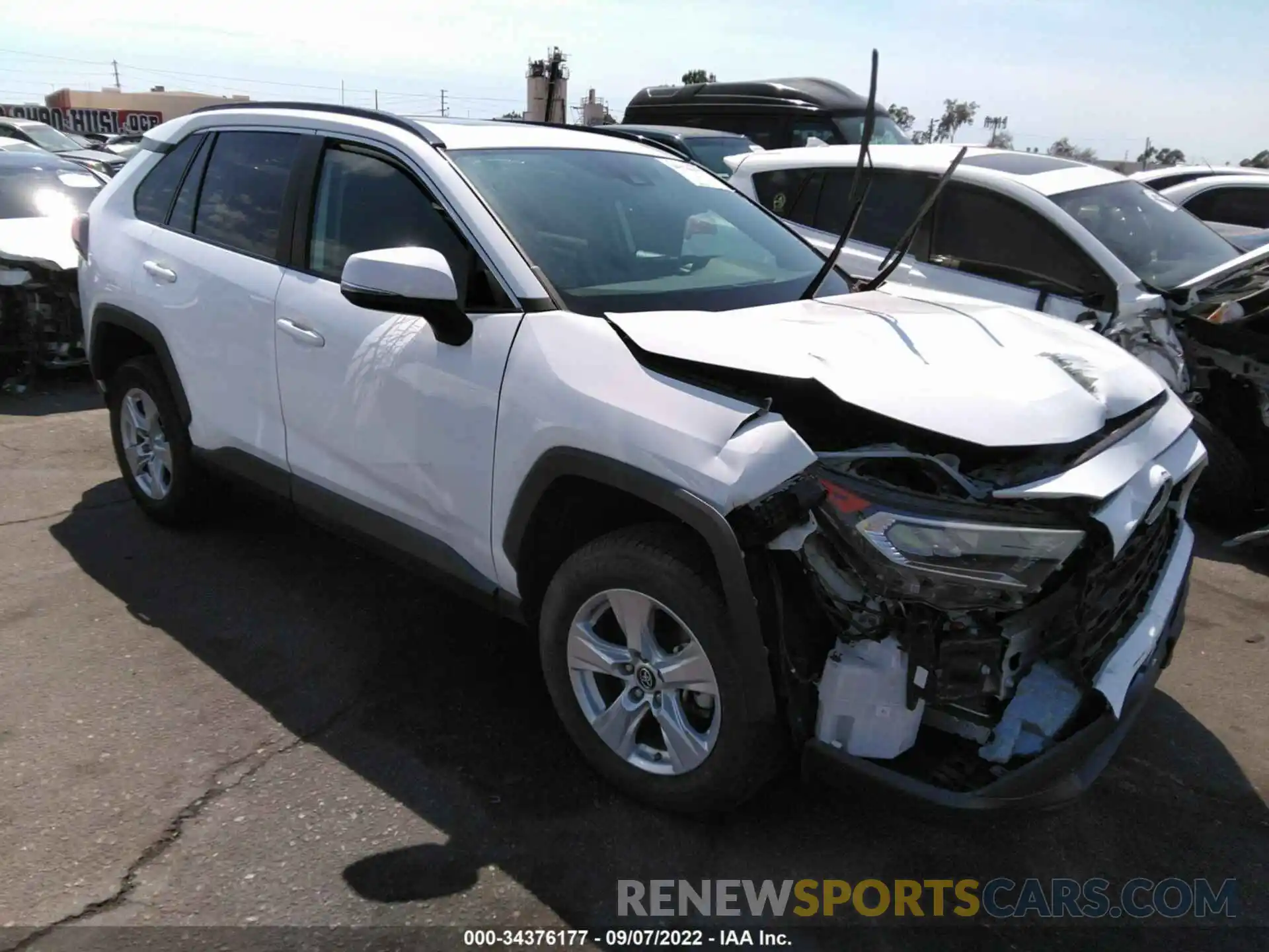 1 Photograph of a damaged car 2T3W1RFV7KW027600 TOYOTA RAV4 2019