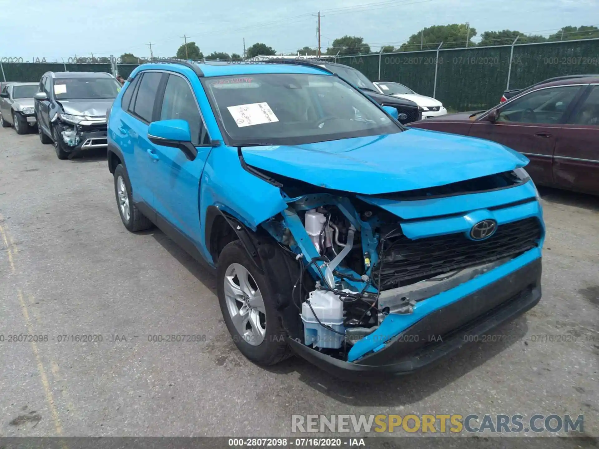 1 Photograph of a damaged car 2T3W1RFV7KW034451 TOYOTA RAV4 2019